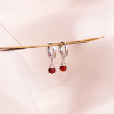 Garnet Classic Huggies